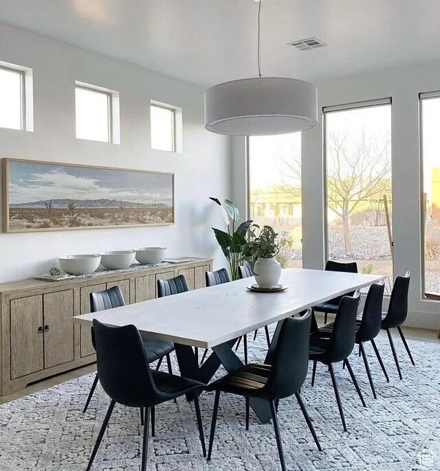 3193 S Hideaway Pl, Hurricane, UT 84737 - dining area featuring visible vents