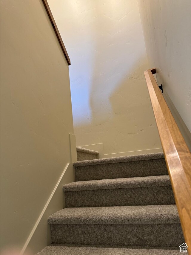 1260 N 200 W, Bountiful, UT 84010 - view of staircase