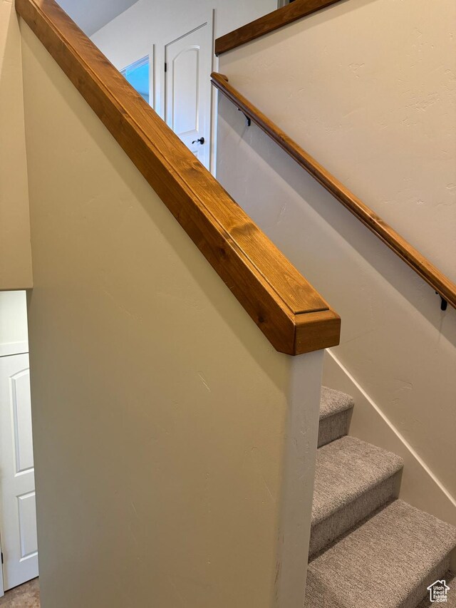 1260 N 200 W, Bountiful, UT 84010 - view of staircase