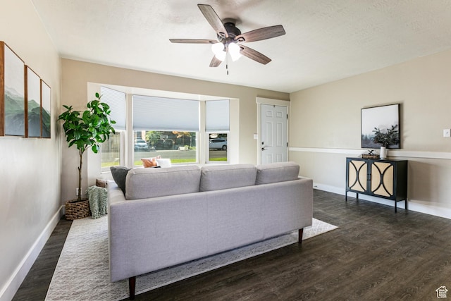 685 E 600 N, Spanish Fork, UT 84660 - living room featuring wood finished floors, ceiling fan, and baseboards