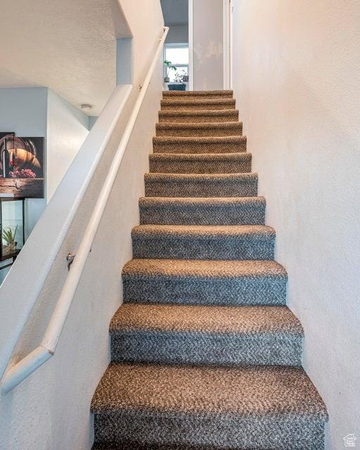 2668 N 550 W, Cedar City, UT 84721 - view of staircase