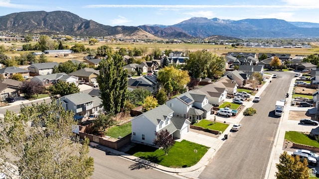2668 N 550 W, Cedar City, UT 84721 - birds eye view of property featuring a mountain view