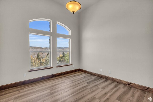 7759 Susans Cir, Park City, UT 84098 - spare room featuring wood finished floors and baseboards