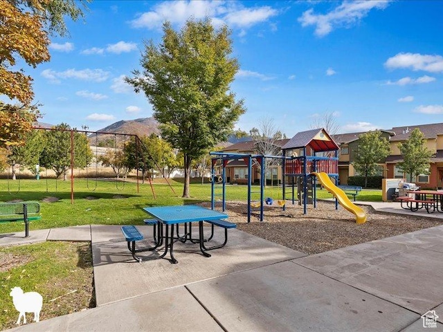 1138 N Shepard Creek Pkwy W Unit 2, Farmington, UT 84025 - community jungle gym featuring a yard