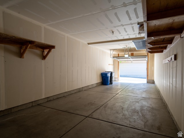 1138 N Shepard Creek Pkwy W Unit 2, Farmington, UT 84025 - garage with a garage door opener