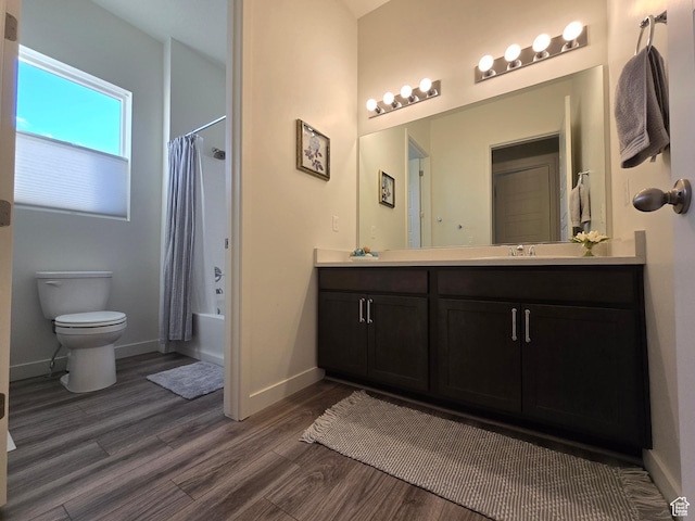 697 N 3275 W, Layton, UT 84041 - full bath featuring double vanity, wood finished floors, and shower / tub combo with curtain