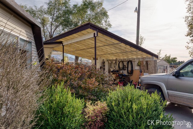 690 E 500 S, Fillmore, UT 84631 - view of car parking