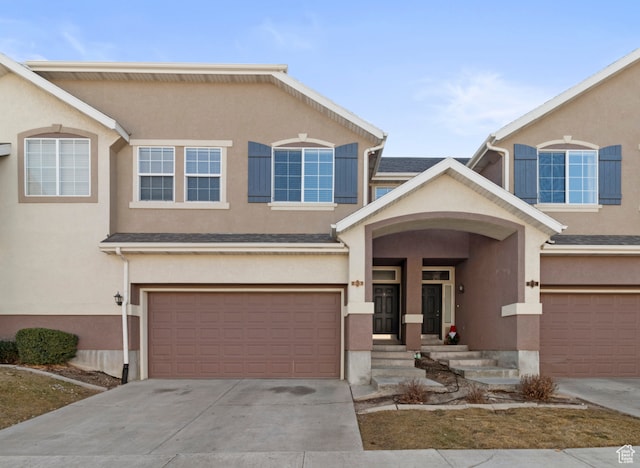 view of front facade with a garage