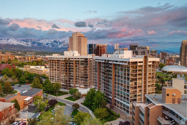 241 N Vine St W Unit 805W, Salt Lake City, UT 84103 - photo 30