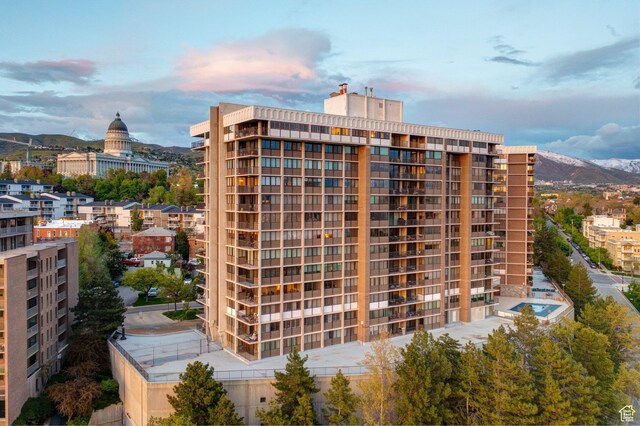 241 N Vine St W Unit 805W, Salt Lake City, UT 84103 - photo 35