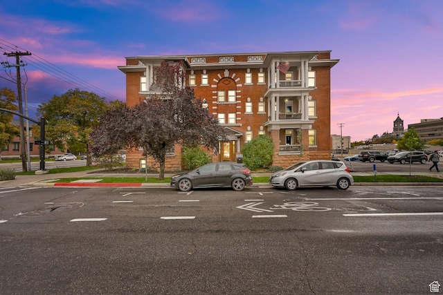 276 E Broadway St S Unit 3, Salt Lake City, UT 84111 - view of property at dusk