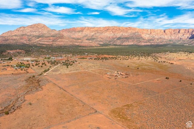 2300 S 1740 E, Apple Valley, UT 84737