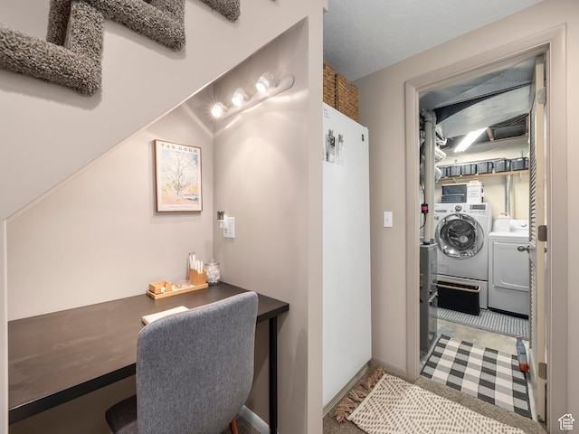 1975 E Gunderson Ln S, Holladay, UT 84124 - laundry area featuring independent washer and dryer