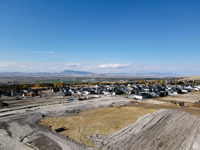 55 S 1100 E Unit 210, Hyde Park, UT 84318
