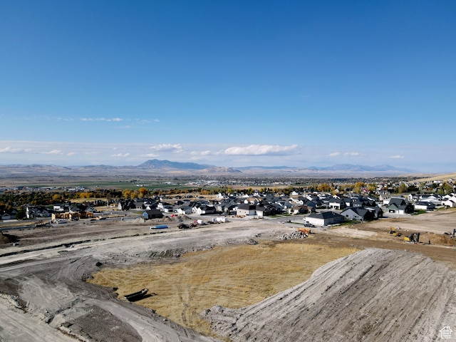 16 S 1100 E Unit 202, Hyde Park, UT 84318