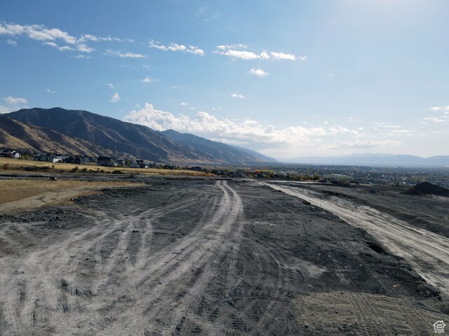 16 S 1100 E Unit 202, Hyde Park, UT 84318