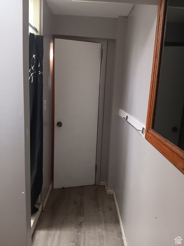 50 W 100 N, Salina, UT 84654 - hallway with light wood-style floors and baseboards