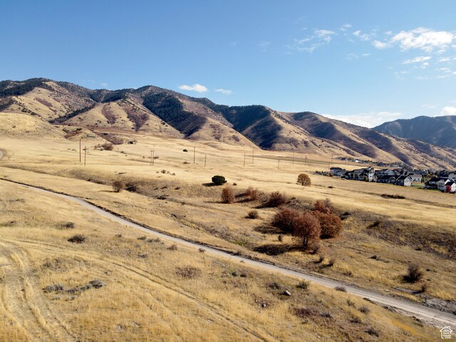 17 S 1100th St E Unit 201, Hyde Park, UT 84318
