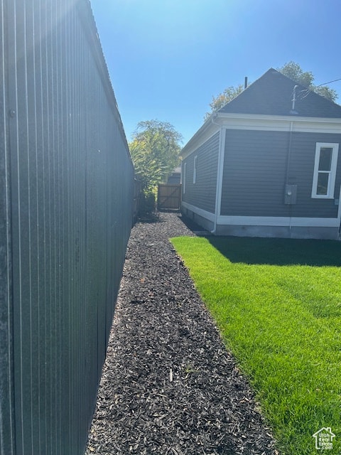 717 E Logan Ave, Salt Lake City, UT 84105 - view of side of property featuring a yard