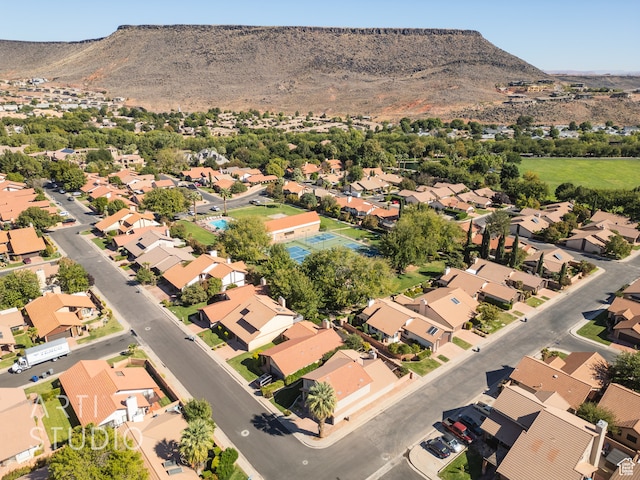 bird's eye view with a mountain view