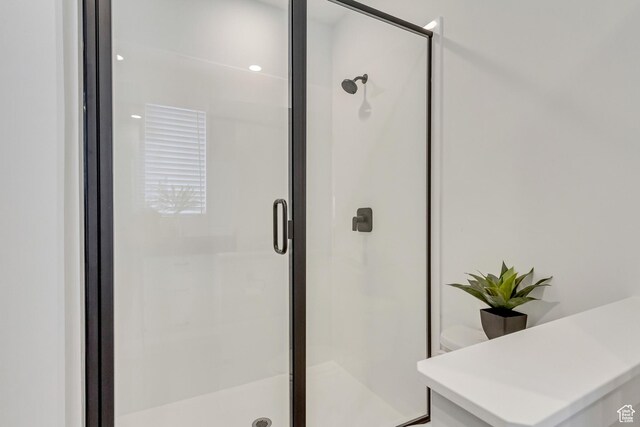 11211 S Clear Blue Dr, South Jordan, UT 84009 - bathroom with a shower stall