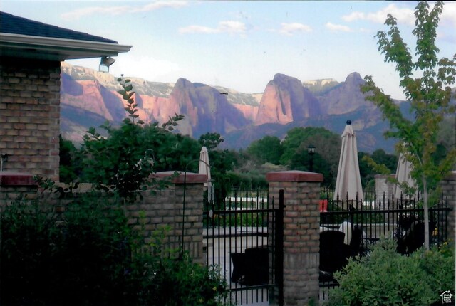 301 S Rachel Ln, New Harmony, UT 84757