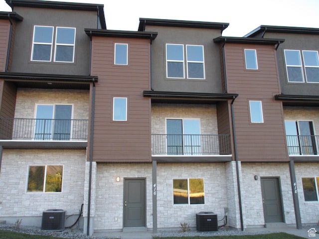 416 N 340 W, Tooele, UT 84074 - photo 1