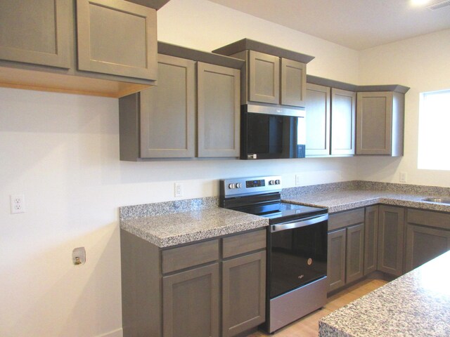 416 N 340 W, Tooele, UT 84074 - photo 3