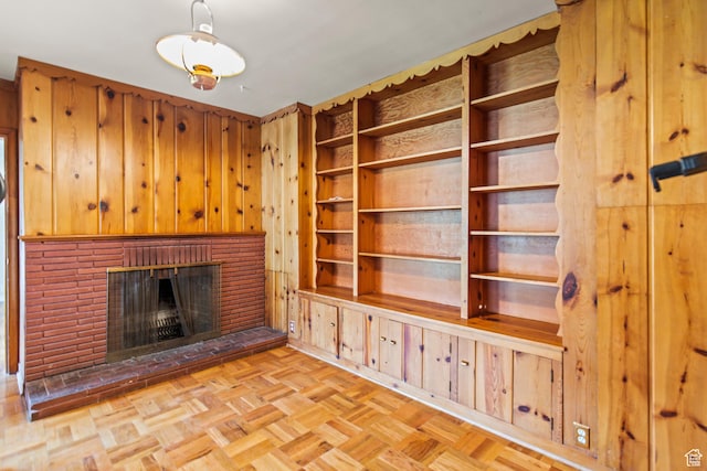 455 N 500 W, Richfield, UT 84701 - unfurnished living room with a fireplace