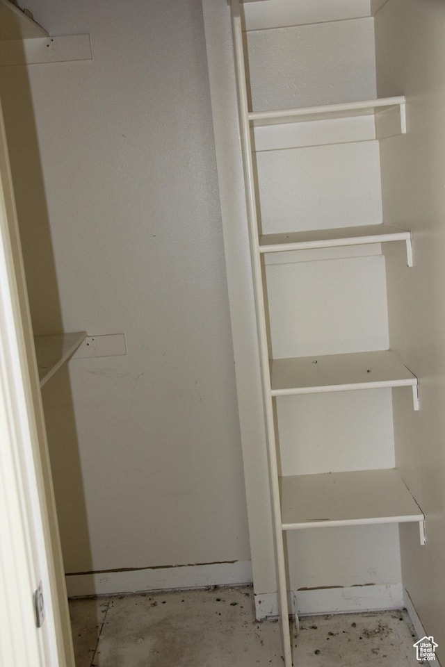 1627 W 950 S, Parowan, UT 84761 - view of walk in closet