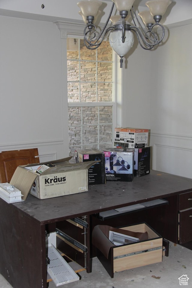 1627 W 950 S, Parowan, UT 84761 - dining area with a chandelier and a decorative wall