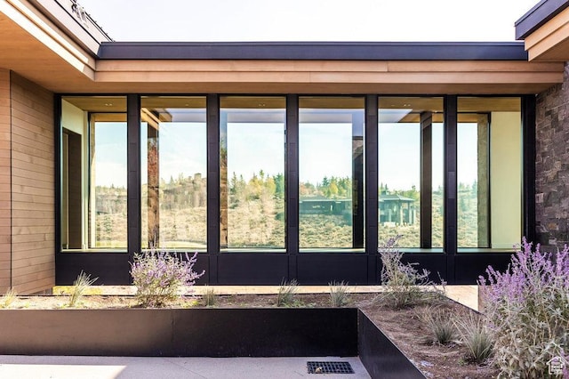 3821 Pinnacle Sky Loop, Park City, UT 84098 - view of side of home with a sunroom