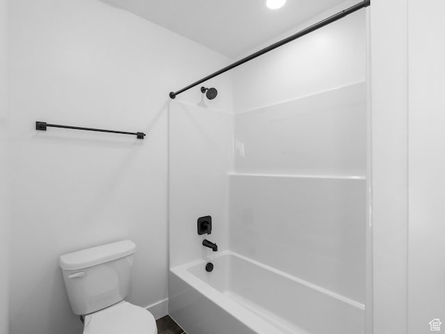 1018 S 3250 E Unit 128, Spanish Fork, UT 84660 - bathroom featuring bathtub / shower combination and toilet