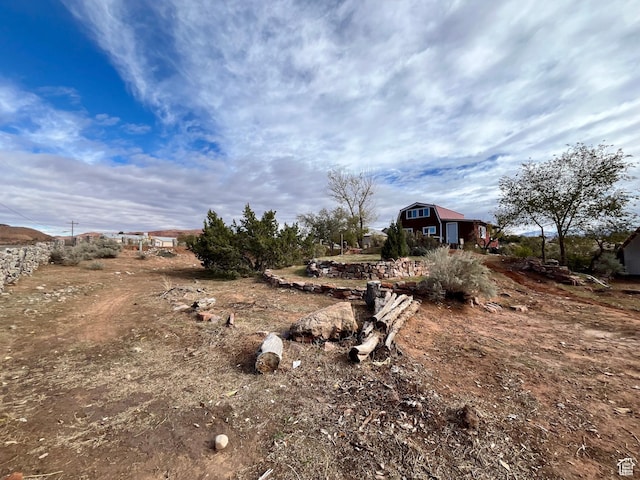 2060 Solar Terrace Dr, Moab, UT 84532 - view of yard featuring an outbuilding