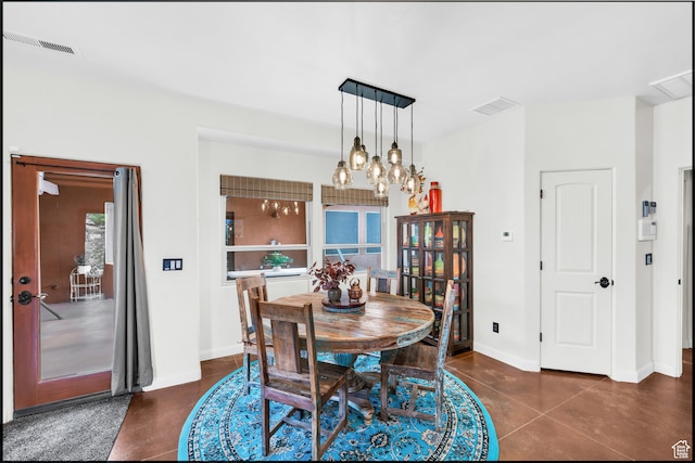 896 E Mesa Vista Dr, Ivins, UT 84738 - tiled dining room with a chandelier
