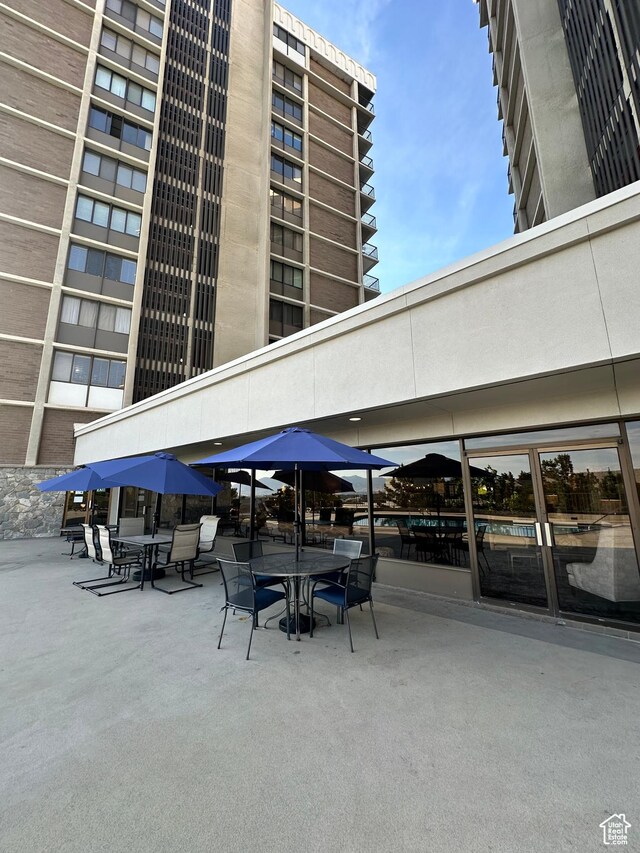241 N Vine St Unit 901E, Salt Lake City, UT 84103 - view of patio / terrace featuring outdoor dining area