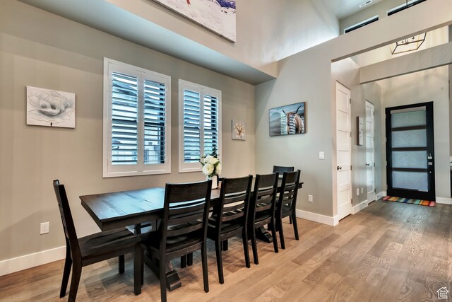 10005 N Meer Cir, Heber City, UT 84032 - dining room with light hardwood / wood-style flooring