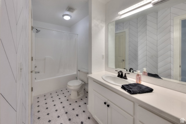 385 E Pueblo Ct, Moab, UT 84532 - full bathroom featuring shower / tub combo with curtain, vanity, and toilet