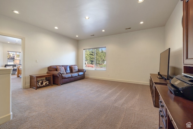 2745 E 4510 S, Holladay, UT 84117 - living room featuring light carpet