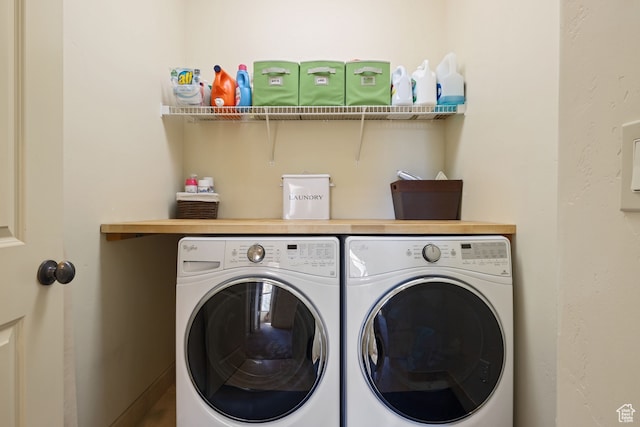 2745 E 4510 S, Holladay, UT 84117 - washroom with washing machine and dryer
