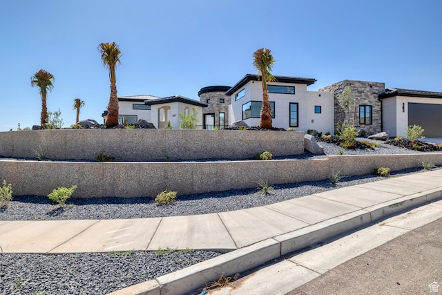 3967 N Hillside Way, Santa Clara, UT 84765 - view of front facade with a garage