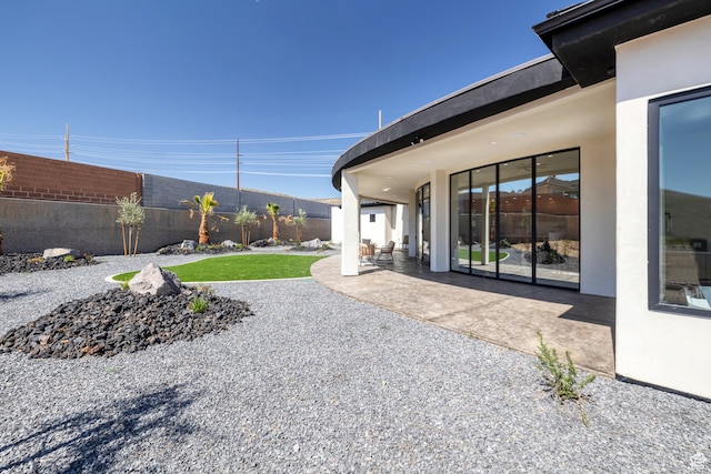 3967 N Hillside Way, Santa Clara, UT 84765 - view of yard featuring a patio