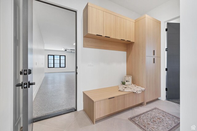 3967 N Hillside Way, Santa Clara, UT 84765 - view of mudroom