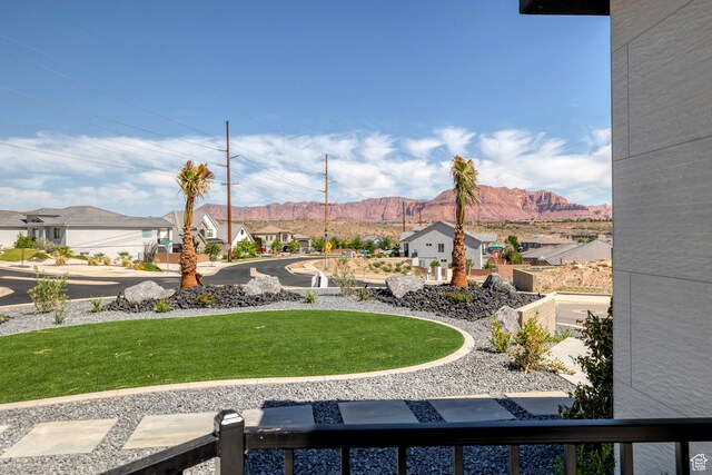 3967 N Hillside Way, Santa Clara, UT 84765 - view of yard with a mountain view