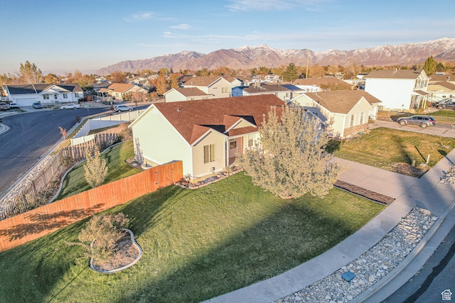 bird's eye view featuring a mountain view