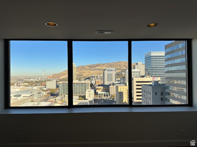 48 W Broadway Unit 2505N, Salt Lake City, UT 84101 - detailed view of a view of city, mountains, and recessed lighting
