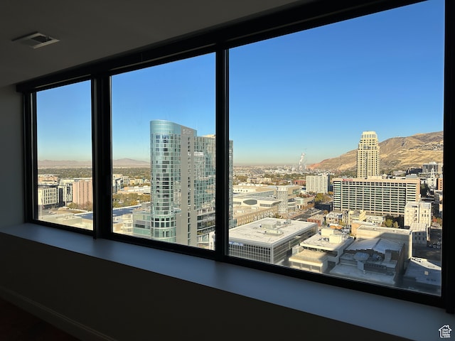 48 W Broadway Unit 2505N, Salt Lake City, UT 84101 - interior space featuring a mountain view