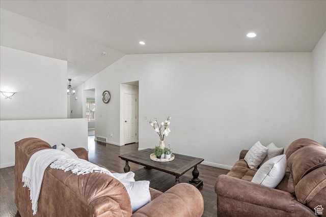 living room featuring visible vents, baseboards, dark wood-style floors, recessed lighting, and lofted ceiling