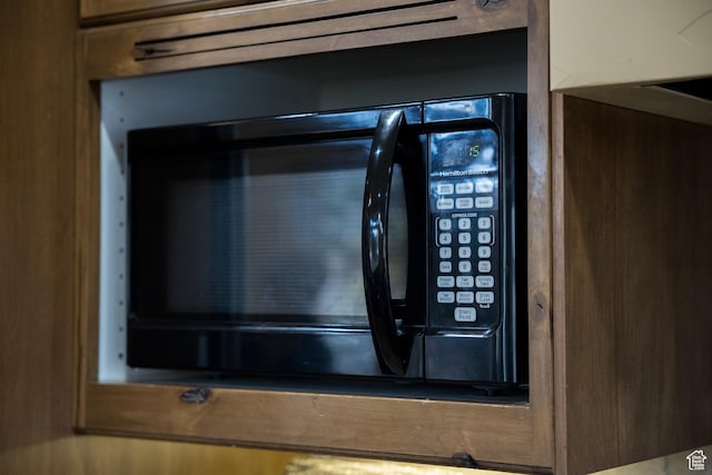 1126 S Valley View Dr W, Santaquin, UT 84655 - detailed view of black microwave