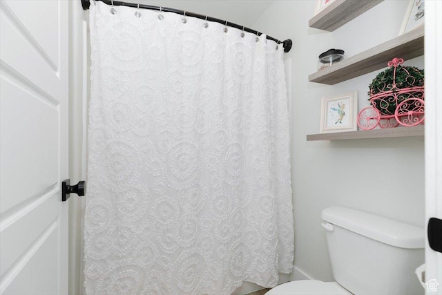 615 N 750 E, Hyde Park, UT 84318 - bathroom with toilet and a shower with shower curtain